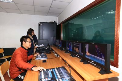 影视演演播室 影视节目制作的核心平台